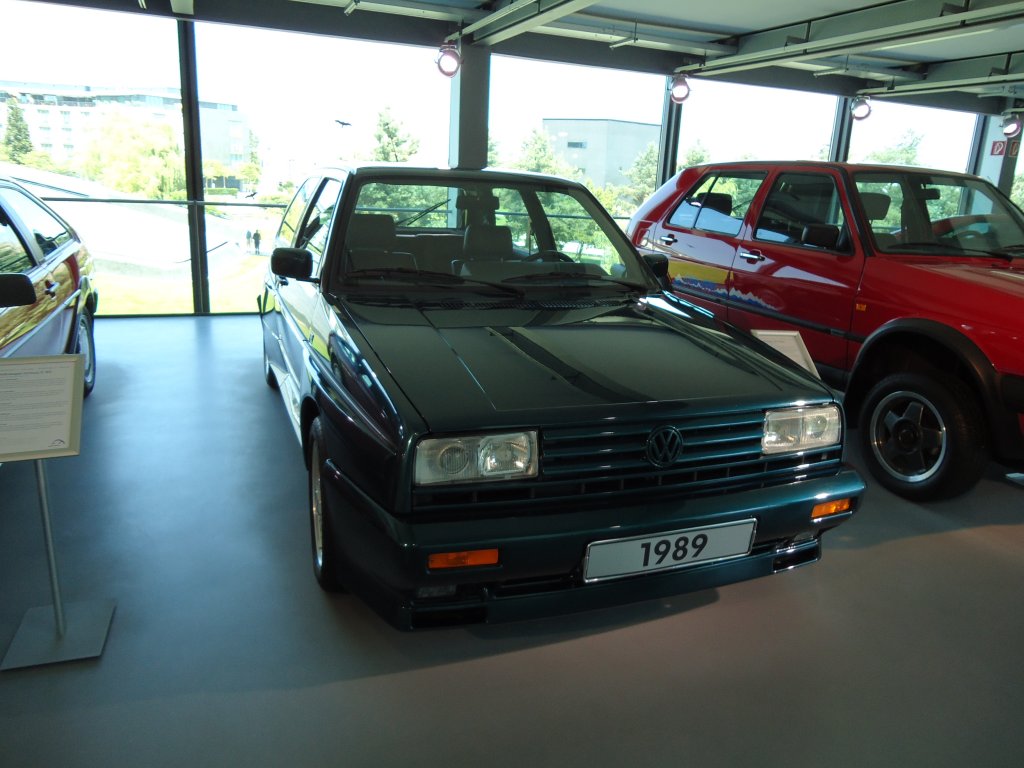 (127'900) - Volkswagen - Jahrgang 1989 - am 9. Juli 2010 in Wolfsburg/Deutschland