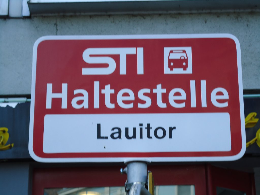 (128'214) - STI-Haltestelle - Thun, Lauitor - am 1. August 2010