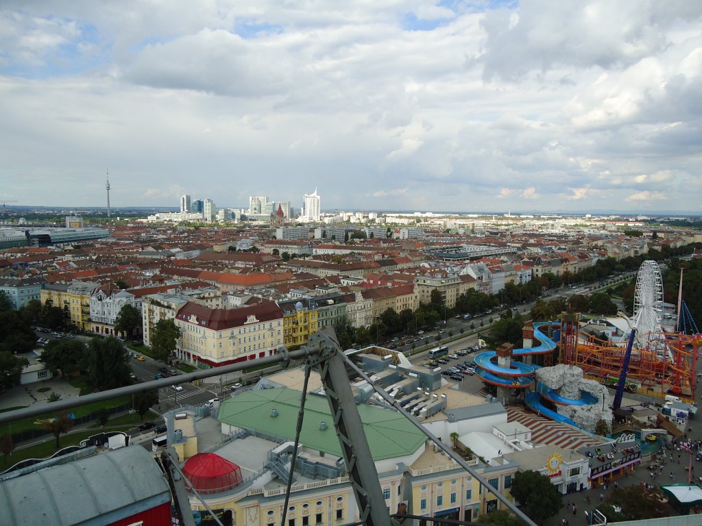 (128'415) - Aussicht auf Wien am 9. August 2010 vom Riesenrad im Prater aus