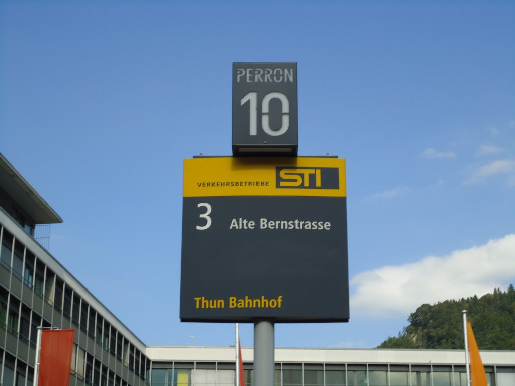 (129'299) - STI-Haltestelle - Thun, Bahnhof - am 4. September 2010