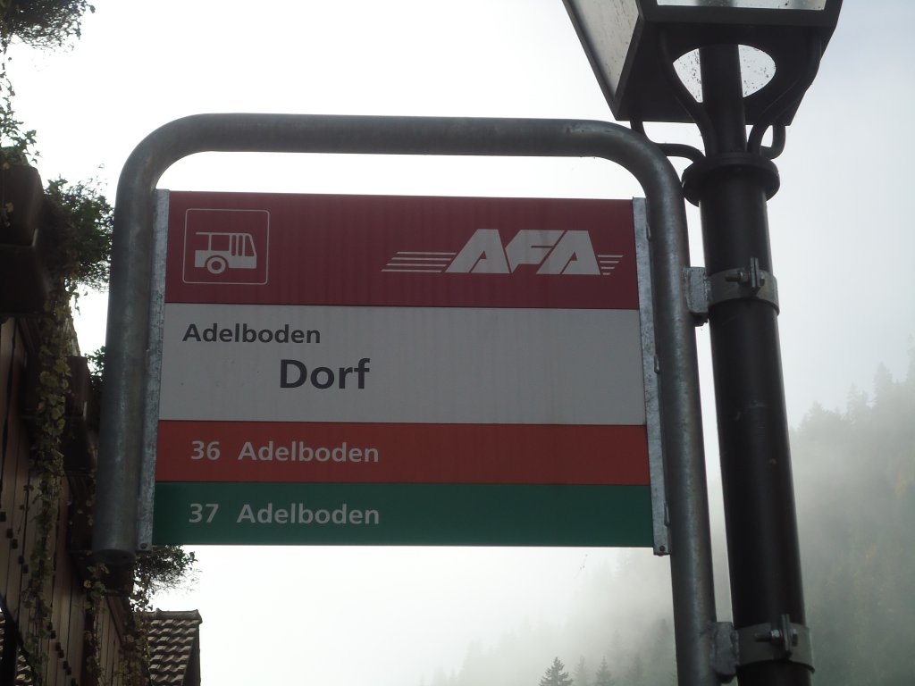 (130'367) - AFA-Haltestelle - Adelboden, Dorf - am 11. Oktober 2010
