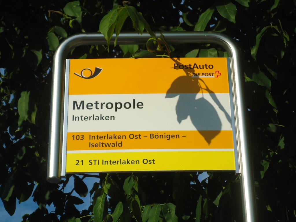(134'555) - PostAuto-Haltestelle - Interlaken, Metropole - am 27. Juni 2011