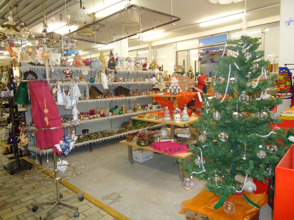 (136'643) - Weihnachtsverkauf 2011 im BrockiShop am 26. Oktober 2011