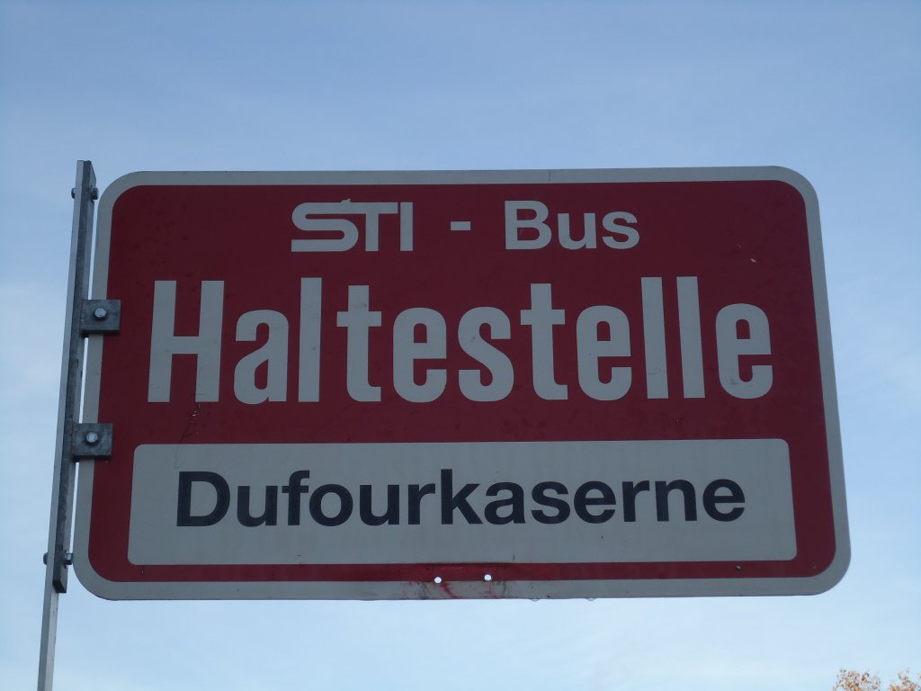 (136'855) - STI-Haltestelle - Thun, Dufourkaserne - am 22. November 2011