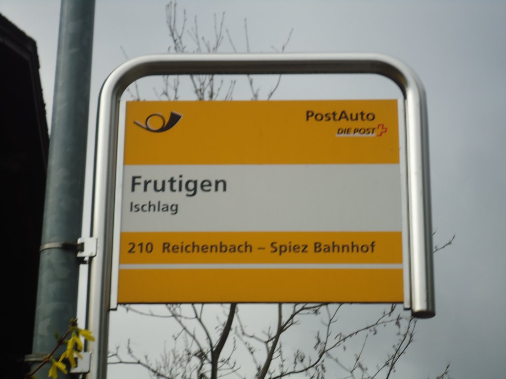 (138'445) - PostAuto-Haltestelle - Frutigen, Ischlag - am 6. April 2012