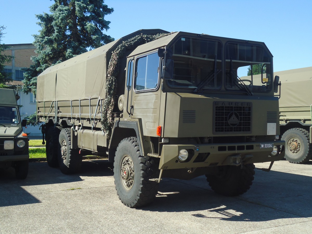 (139'591) - Schweizer Armee - M+33'104 - Saurer am 16. Juni 2012 in Hinwil, AMP