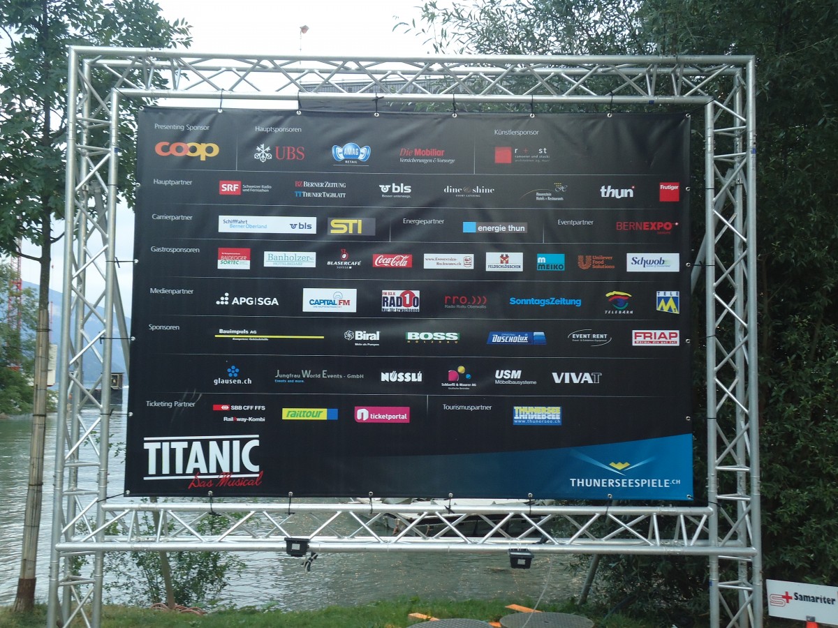 (141'018) - Titanic-Plakat der Thuner Seespiele am 3. August 2012