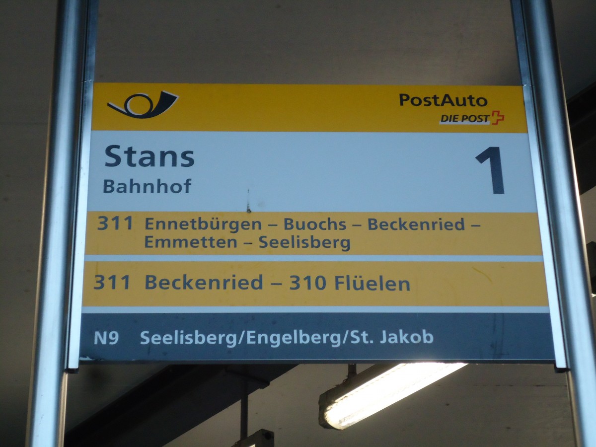 (142'924) - PostAuto-Haltestelle - Stans, Bahnhof - am 5. Januar 2013