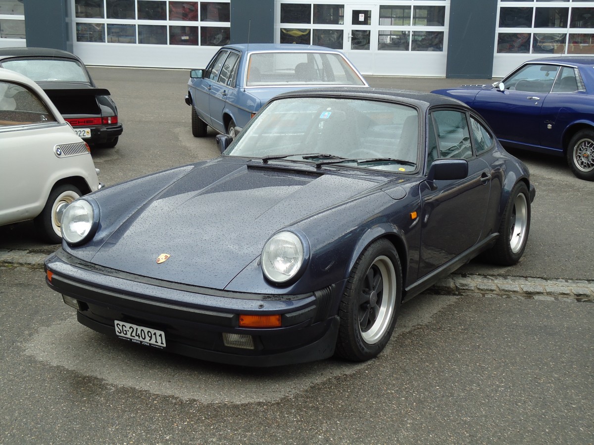 (144'129) - Porsche - SG 240'911 - am 12. Mai 2013 in Langenthal, Calag