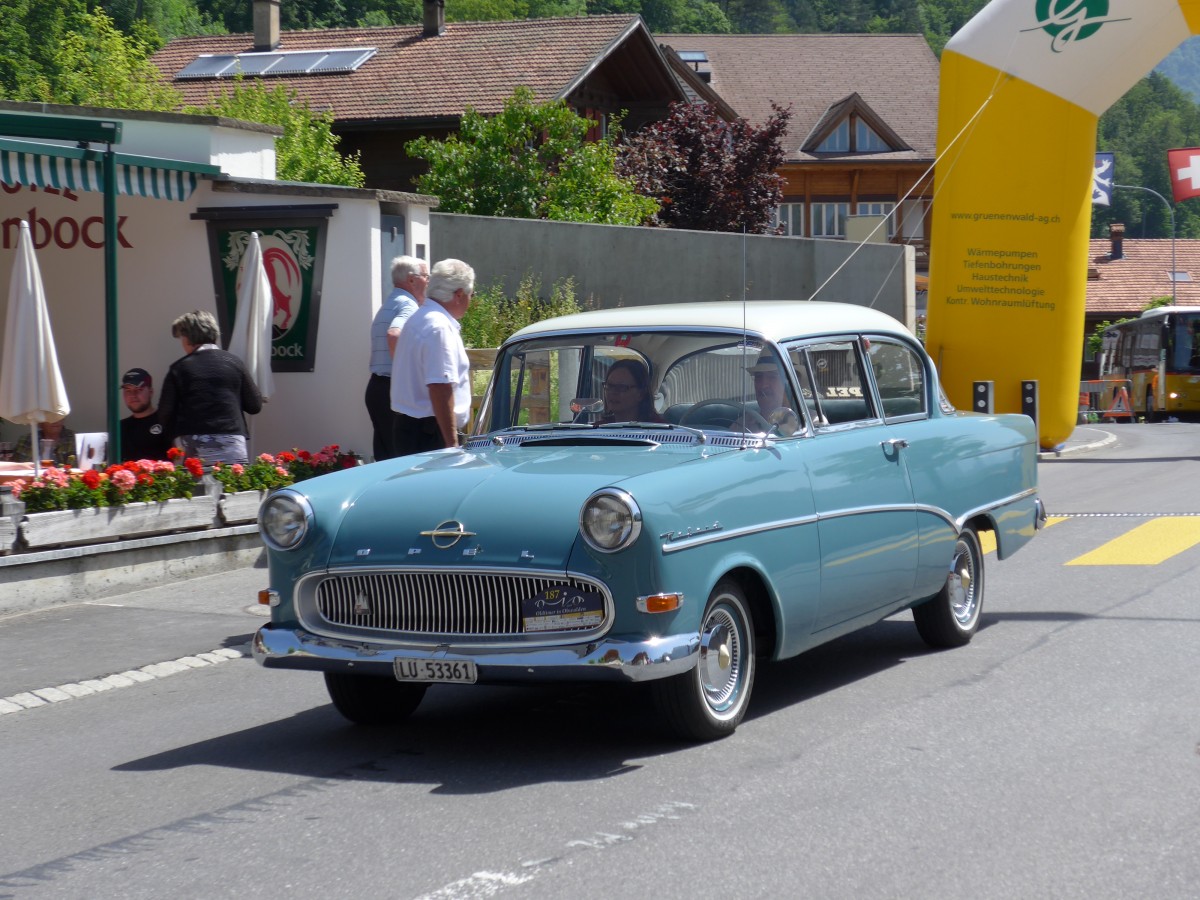 (151'274) - Opel - LU 53'361 - am 8. Juli 2014 in Brienz, OiO