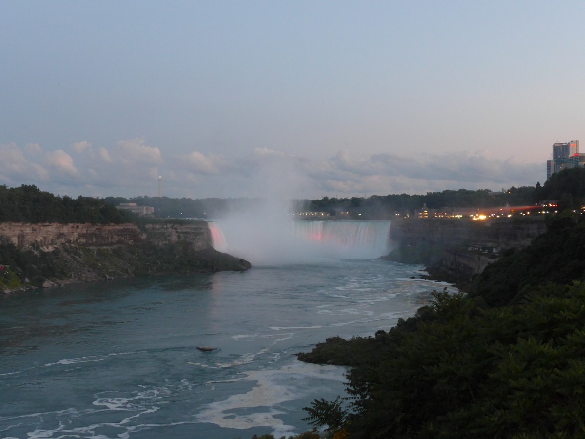 (152'913) - Die Niagara Falls am 15. Juli 2014 in Clifton Hill