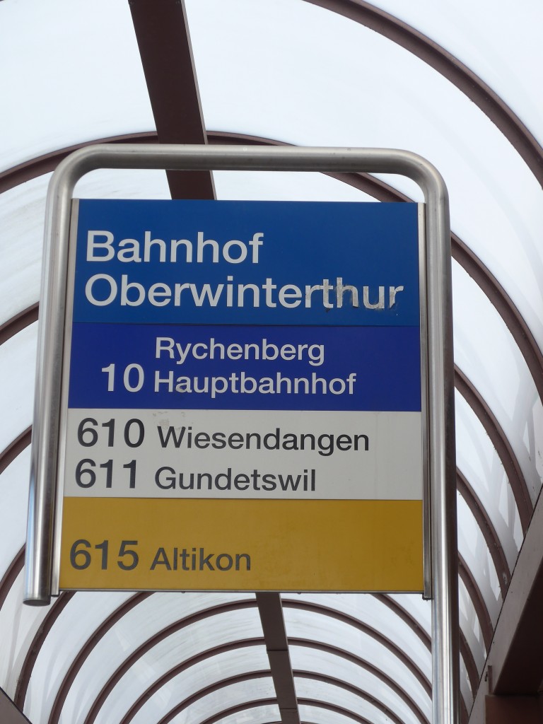 (159'449) - SW + PostAuto-Haltestelle - Winterthur, Bahnhof Oberwinterthur - am 27. Mrz 2015