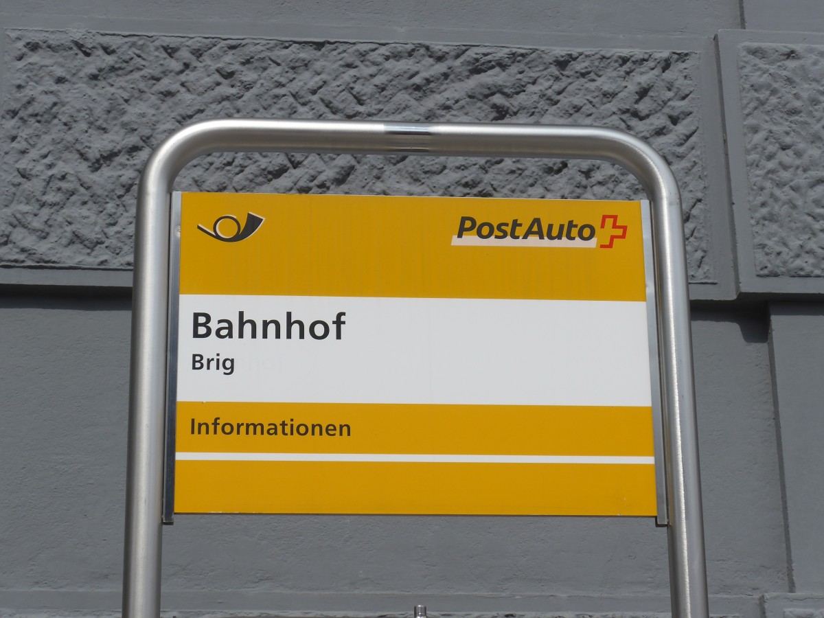 (159'680) - PostAuto-Haltestelle - Brig, Bahnhof - am 5. April 2015