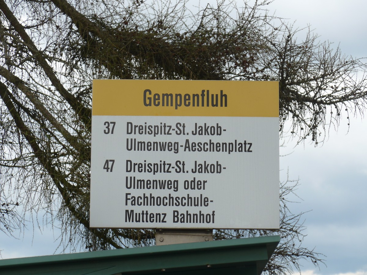 (159'841) - BLT-Haltestelle - Gempen, Gempenfluh - am 11. April 2015