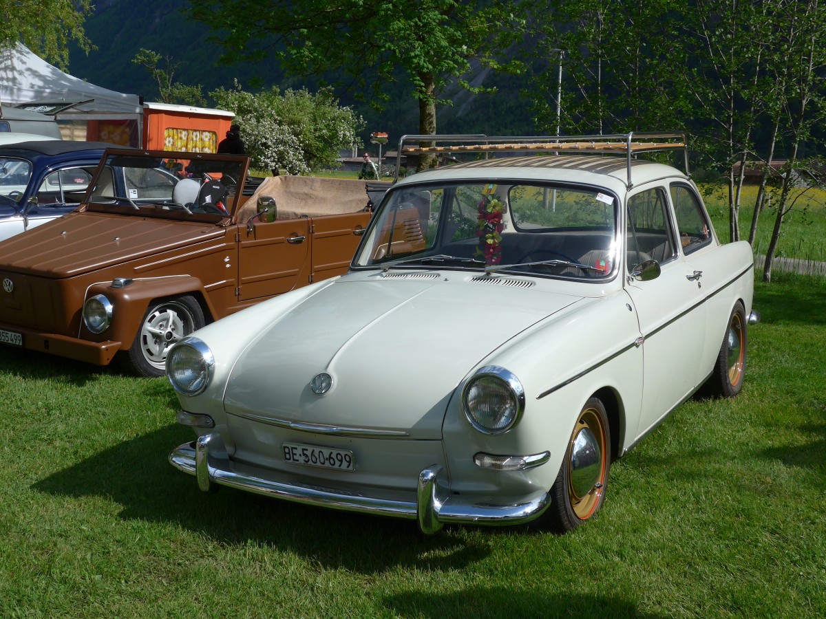 (160'242) - Volkswagen - BE 560'699 - am 9. Mai 2015 in Brienz, Camping Aaregg