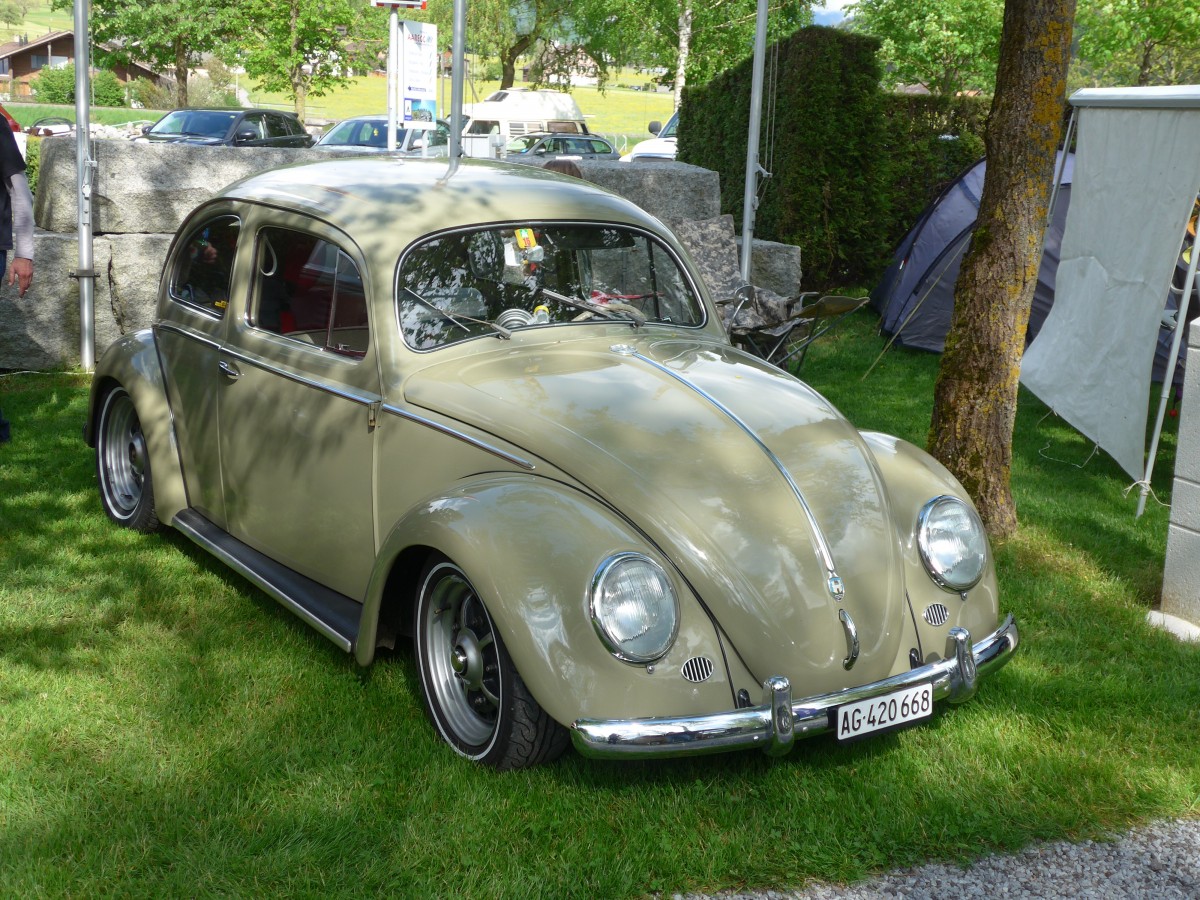 (160'319) - VW-Kfer - AG 420'668 - am 9. Mai 2015 in Brienz, Camping Aaregg