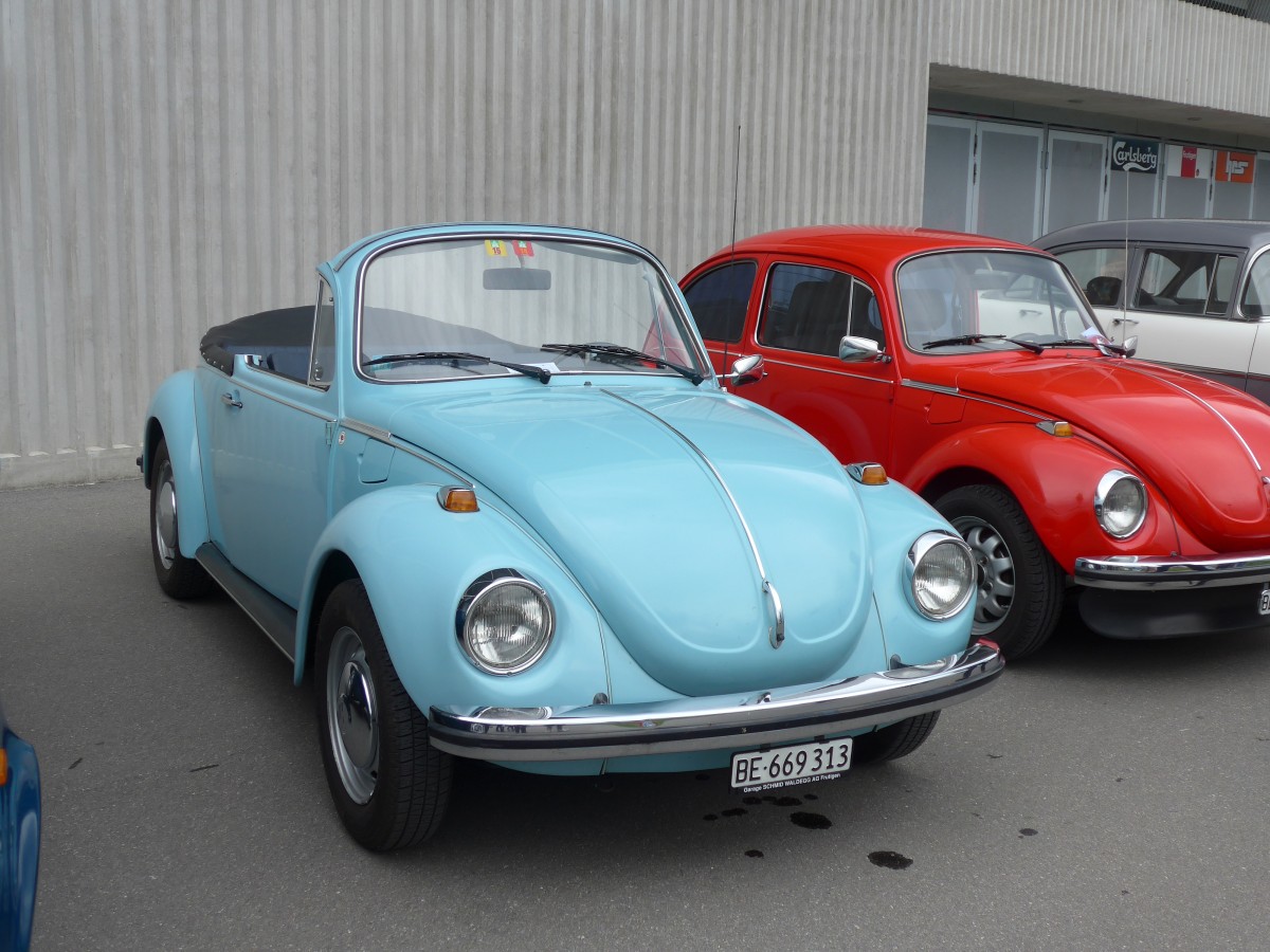 (160'766) - VW-Kfer - BE 669'313 - am 23. Mai 2015 in Thun, Arena Thun