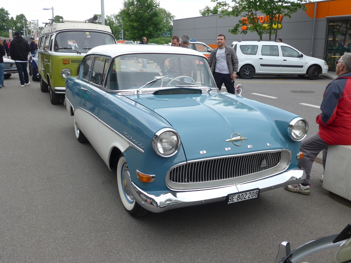 (160'813) - Opel - BE 802'208 - am 23. Mai 2015 in Thun, Arena Thun