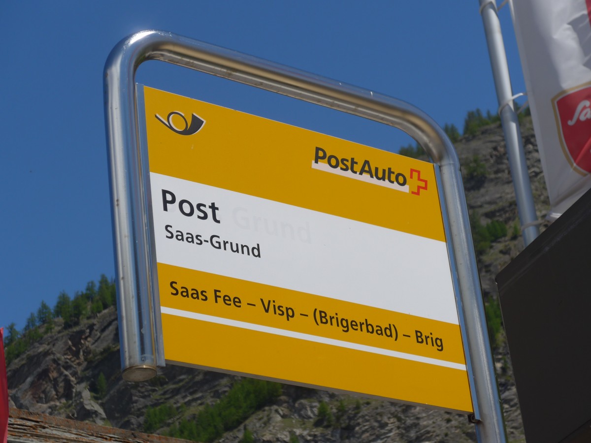 (161'131) - PostAuto-Haltestelle - Saas-Grund, Post - am 27. Mai 2015