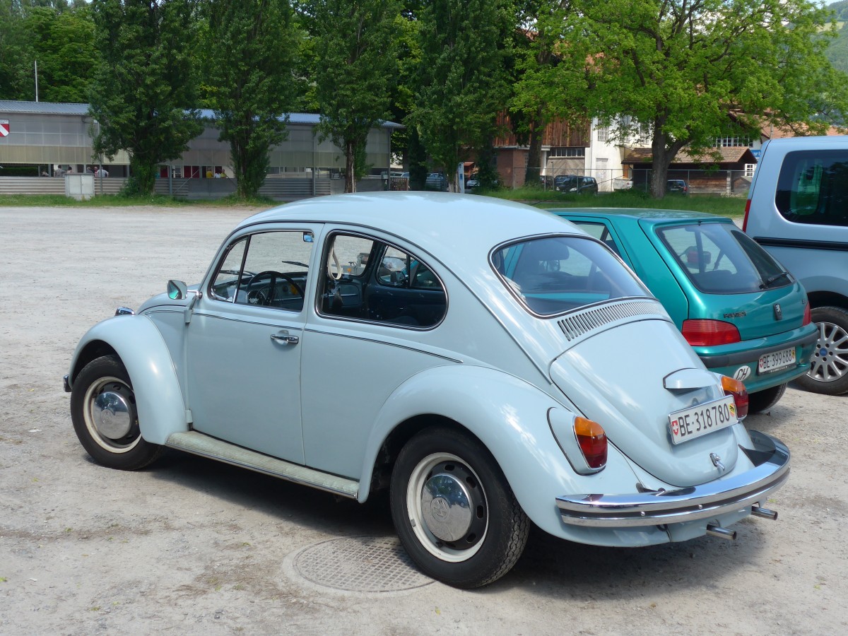 (161'429) - VW-Kfer - BE 318'780 - am 29. Mai 2015 in Thun, Lachenwiese
