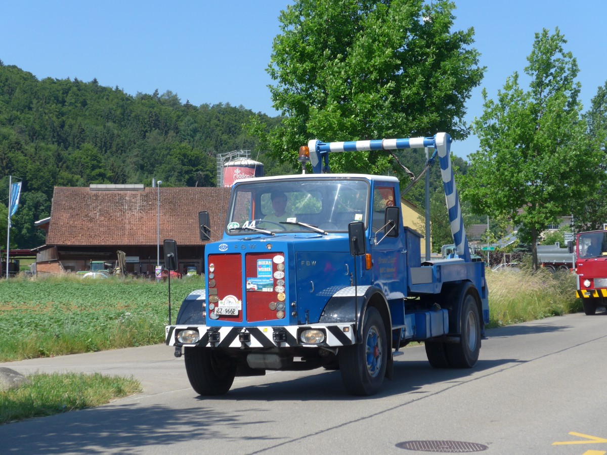 (161'833) - Zger, Altendorf - SZ 9662 - FBW am 6. Juni 2015 in Thayngen, Saurertreffen