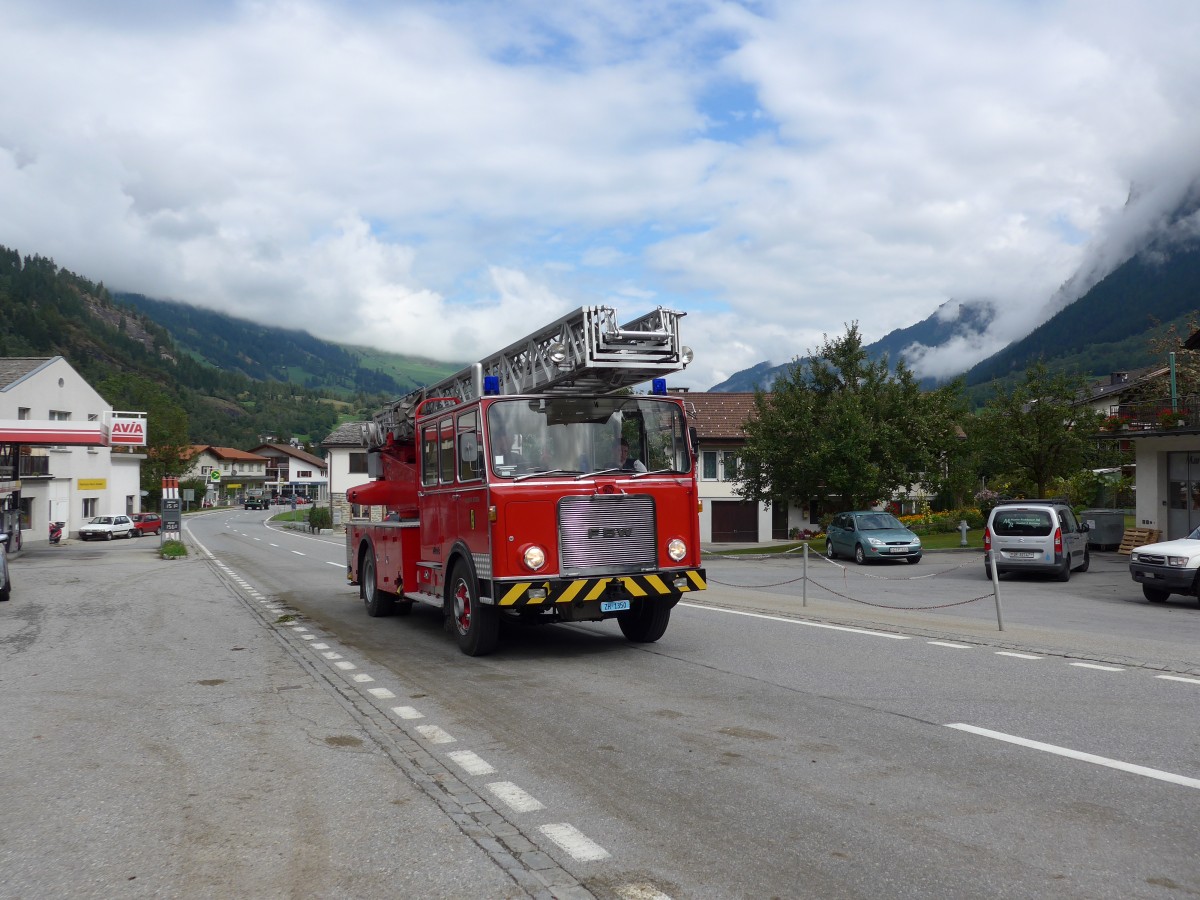 (165'326) - Feuerwehr, Wetzikon - ZH 1350 - FBW am 19. September 2015 in Andeer, Tgavugl