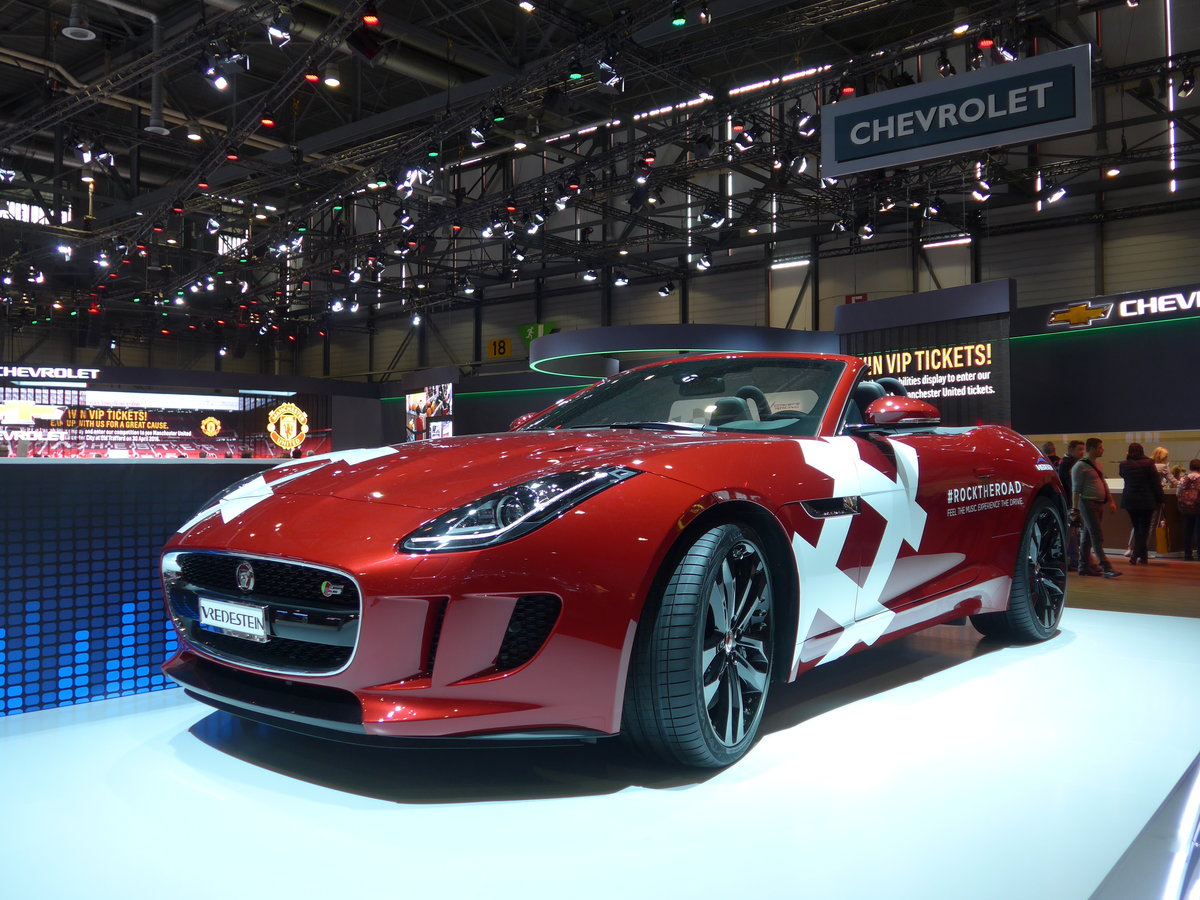 (169'199) - Jaguar  Vredestein  am 7. Mrz 2016 im Autosalon Genf