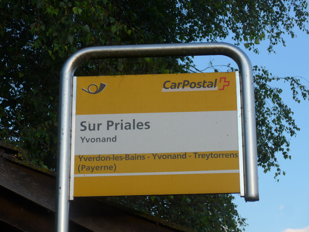 (173'008) - PostAuto-Haltestelle - Yvonand, Sur Pirales - am 15. Juli 2016