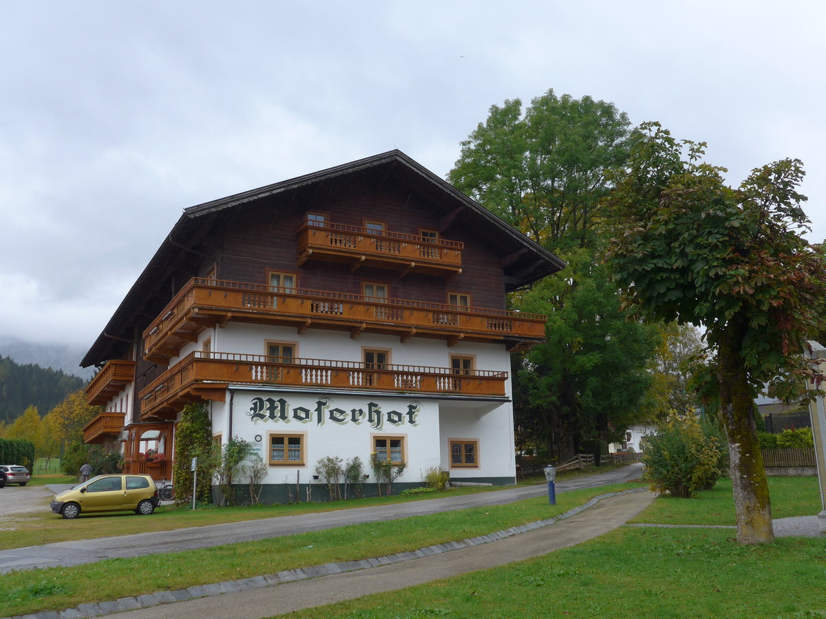 (175'978) - Der Moserhof am 19. Oktober 2016 in Pertisau
