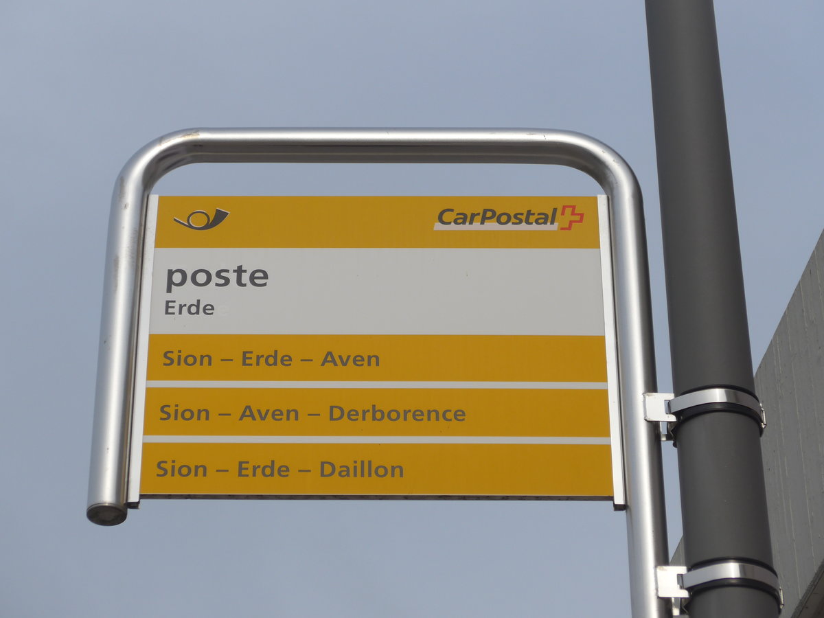 (176'740) - PostAuto-Haltestelle - Erde, poste - am 26. November 2016
