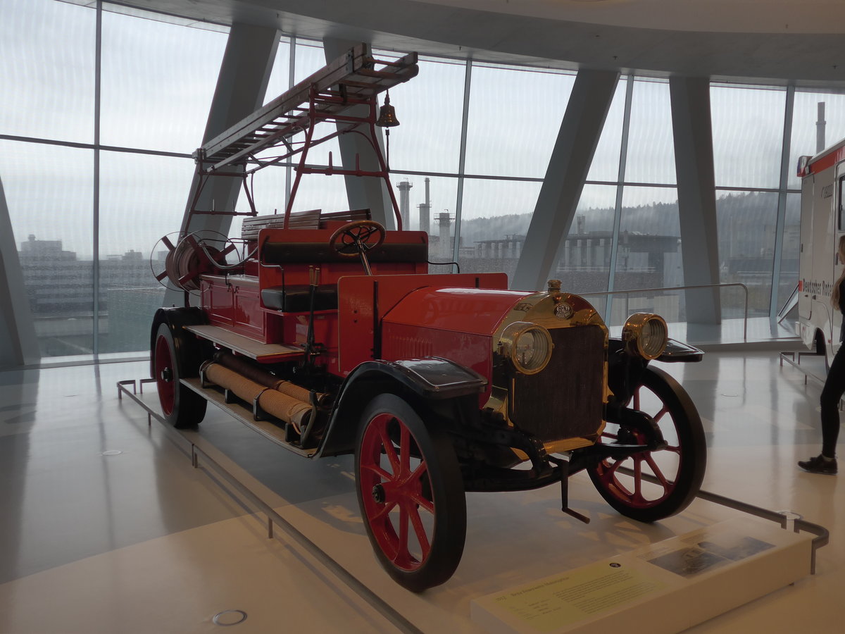 (186'415) - Benz Feuerwehr-Motorspritze von 1912 am 12. November 2017 in Stuttgart, Mercedes-Benz Museum