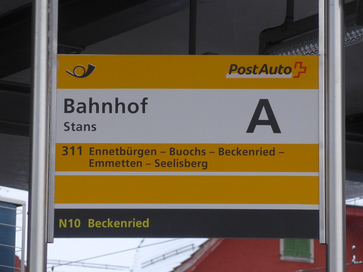 (186'803) - PostAuto-Haltestelle - Stans, Bahnhof - am 9. Dezember 2017