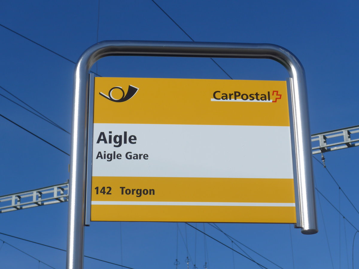 (187'937) - PostAuto-Haltestelle - Aigle, Aigle Gare - am 14. Januar 2018