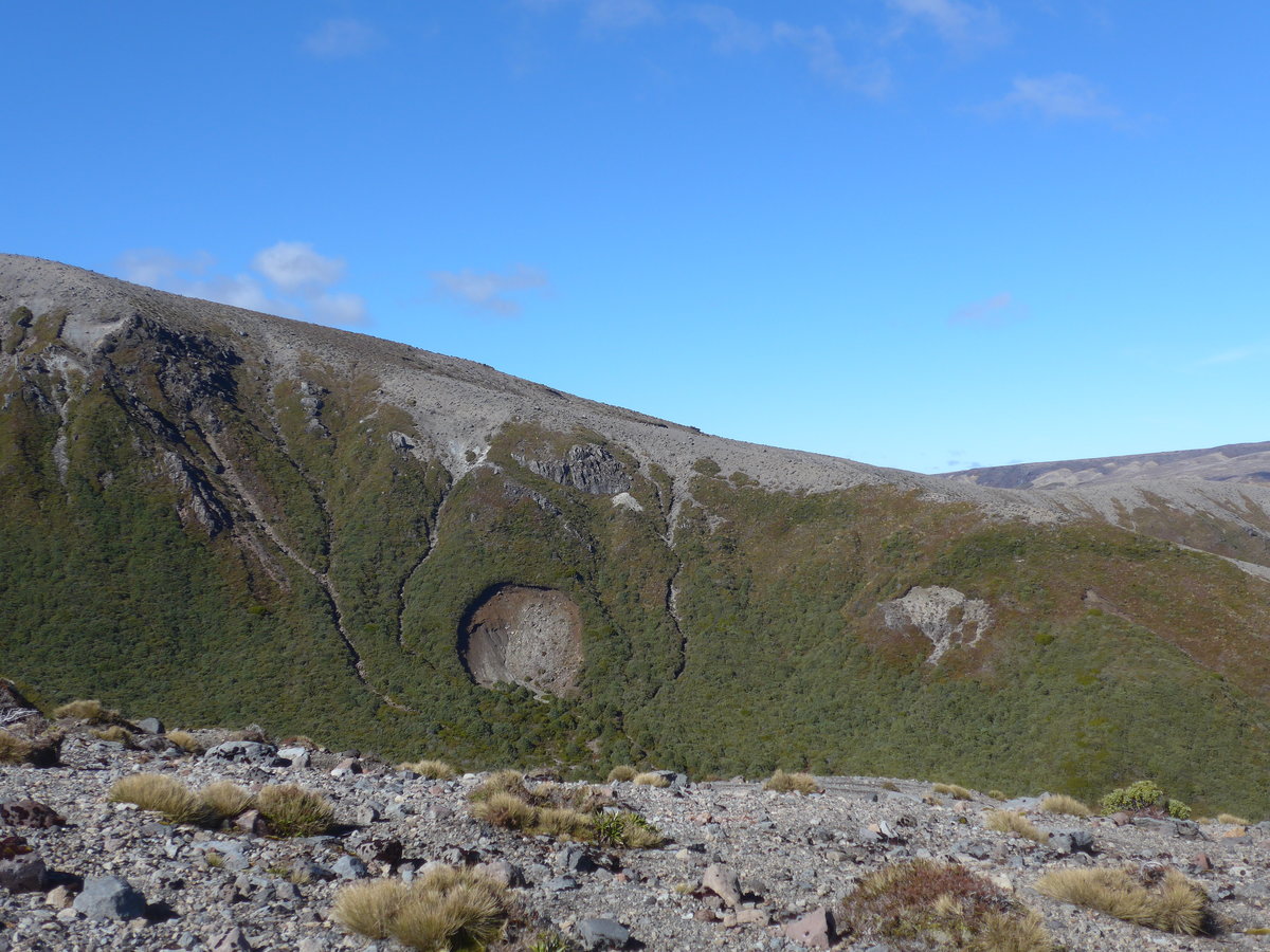 (191'388) - Im Tongariro-Nationalpark am 25. April 2018 bei Whakapapa