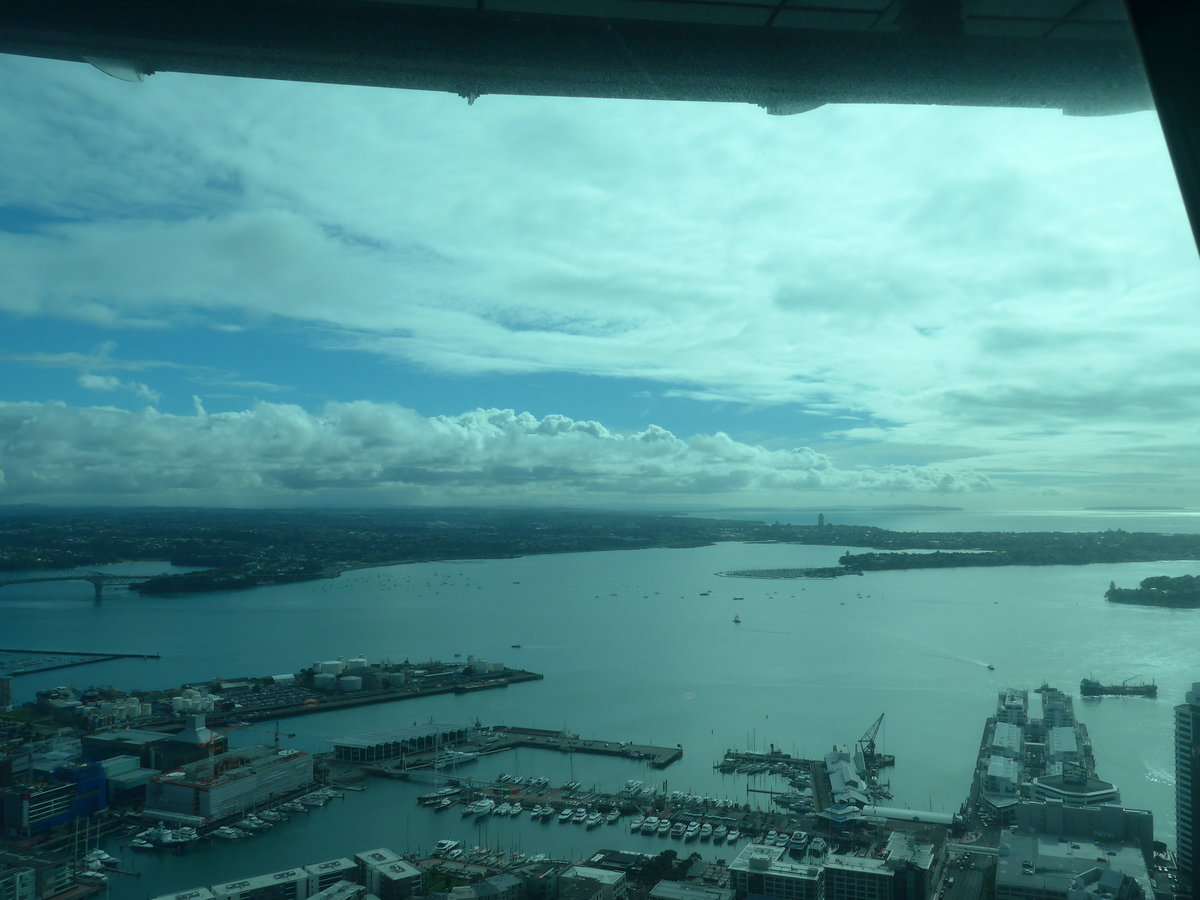 (192'169) - Auckland am 1. Mai 2018 vom Sky Tower aus