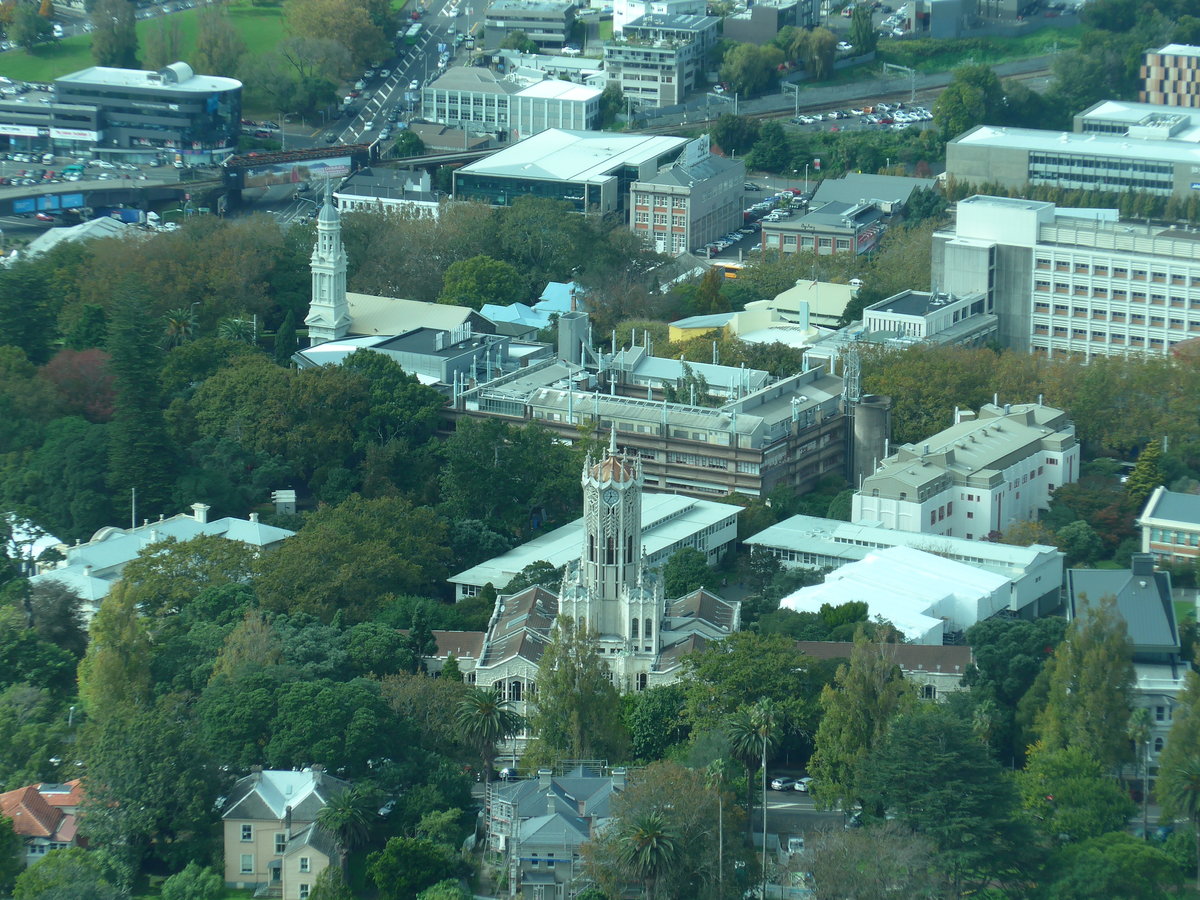 (192'181) - Auckland am 1. Mai 2018 von Sky Tower aus