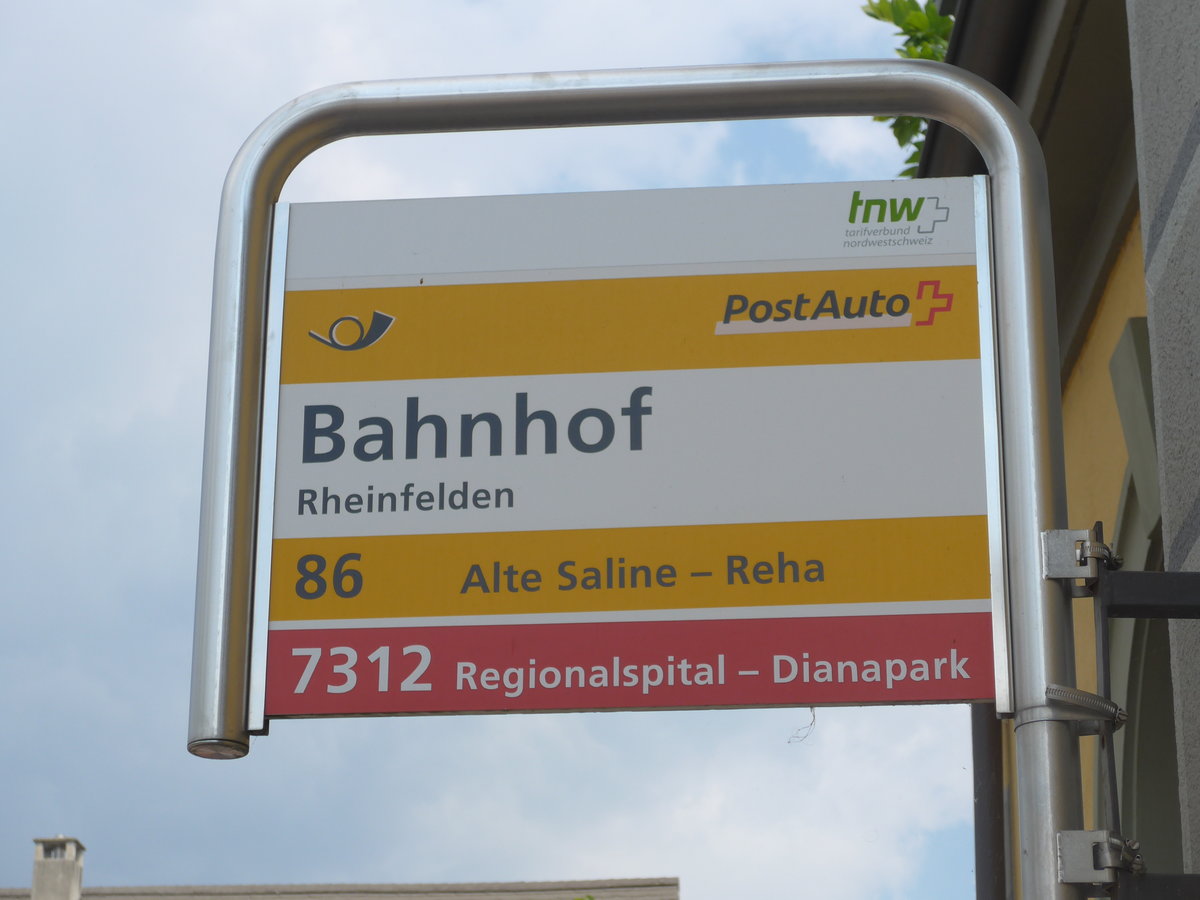 (195'140) - PostAuto-Haltestelle - Rheinfelden, Bahnhof - am 23. Juli 2018