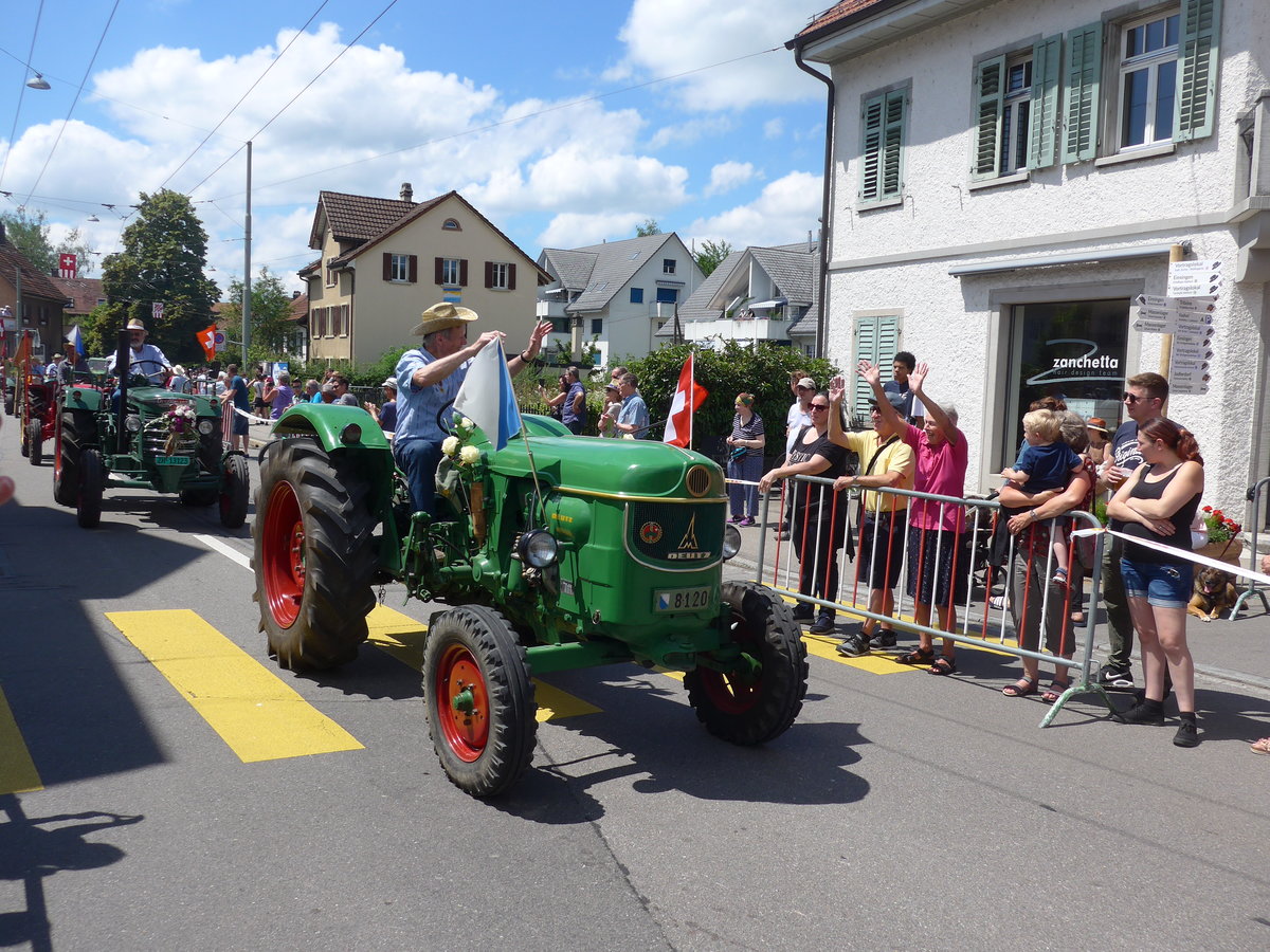 (206'701) - Deutz - ZH 8120 - am 23. Juni 2019 am Jodlerfest-Umzug in Winterthur