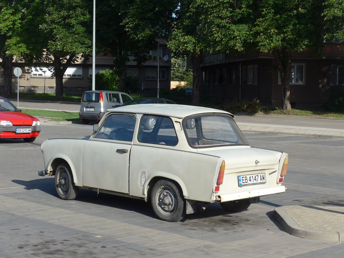 (206'985) - Trabant - EB 4147 AM - am 3. Juli 2019 in Gabrovo