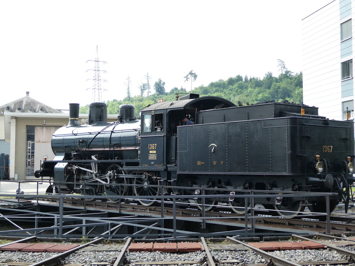 (236'771) - Dampflokomotive - Nr. 1367 - am 5. Juni 2022 in Brugg, Bahnhpark