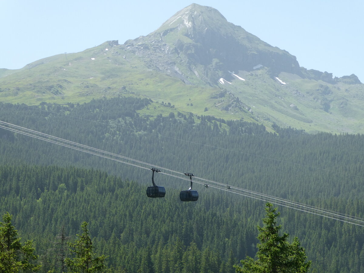 (237'230) - Der Eiger Express am 18. Juni 2022 von Alpiglen bei Grindelwald aus