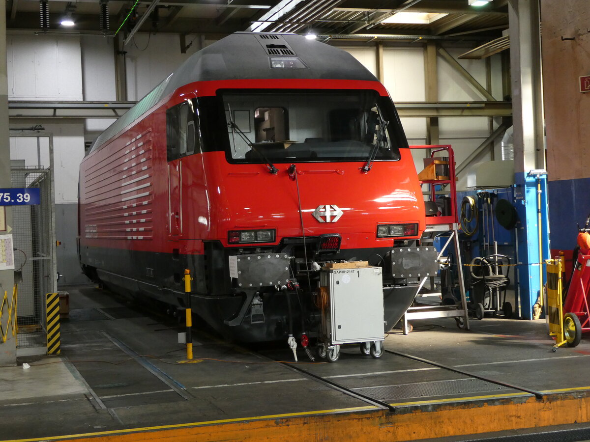 (240'527) - SBB-Lokomotive am 2. Oktober 2022 in Yverdon, Dpt