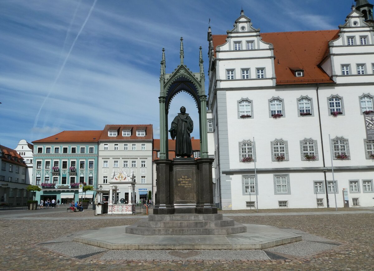 (254'724) - Melanchthon-Denkmal am 3. September 2023 in Wittenberg