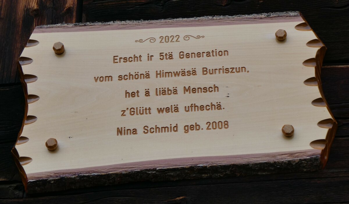 (259'512) - Spezielle Inschrift am Haus am 22. Februar 2024 in Adelboden, Burriszun