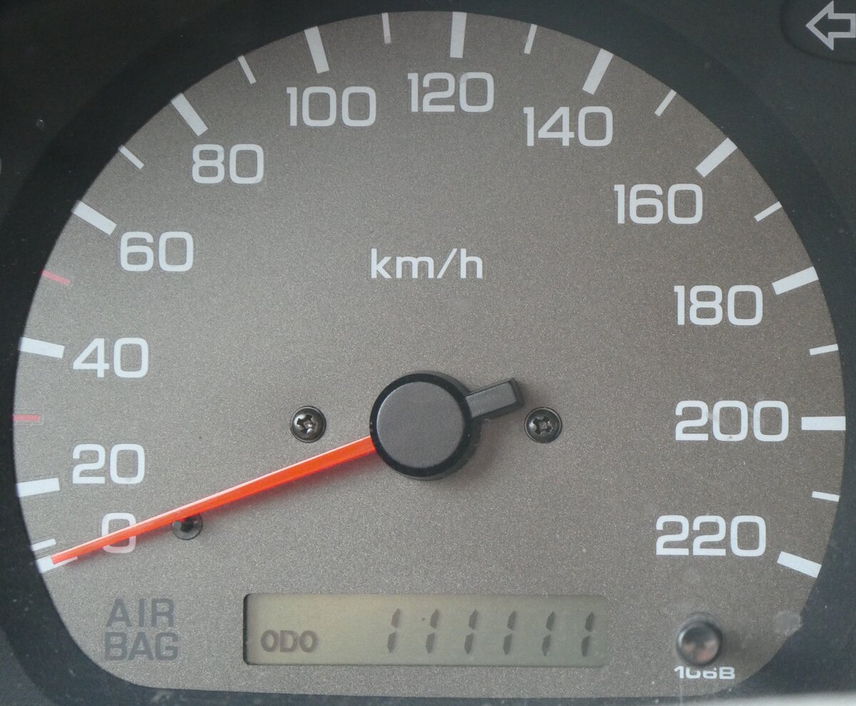 (260'457) - Nissan - 111'111 Kilometer am 17. Mrz 2024 in Rubigen (Detailaufnahme)