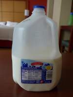 (152'646) - Eine Gallone Milch am 12. Juli 2014