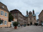 (254'303) - Stadthaus und Dom am 29. August 2023 in Speyer