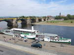fluesse/576769/182915---dampschiff-dresden-am-8 (182'915) - Dampschiff Dresden am 8. August 2017 auf der Elbe in Dresden