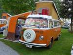 Volkswagen/429464/160281---vw-bus---ar-16590 (160'281) - VW-Bus - AR 16'590 - am 9. Mai 2015 in Brienz, Camping Aaregg