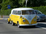 Volkswagen/816604/250559---vw-bus---sz-43333 (250'559) - VW-Bus - SZ 43'333 - am 27. Mai 2023 in Sarnen, OiO